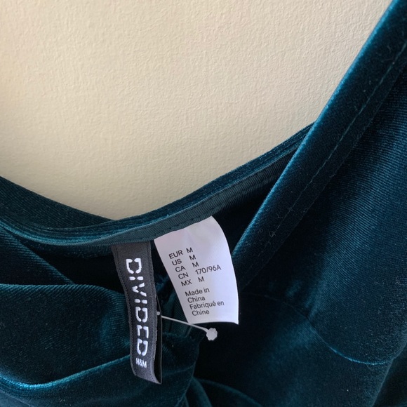 H&M sleeveless cropped top - Picture 2 of 2